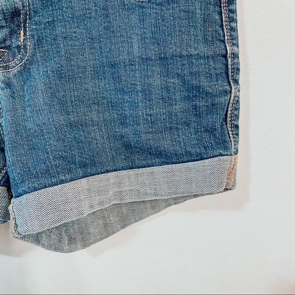 Urban Outfitters BDG Denim Cuffed Shortie Shorts - Picture 4 of 9